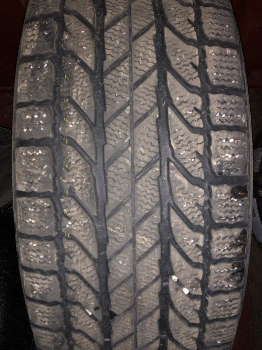 4 x P235/70R16 106S BF Goodrich Winter Slalom KSi
