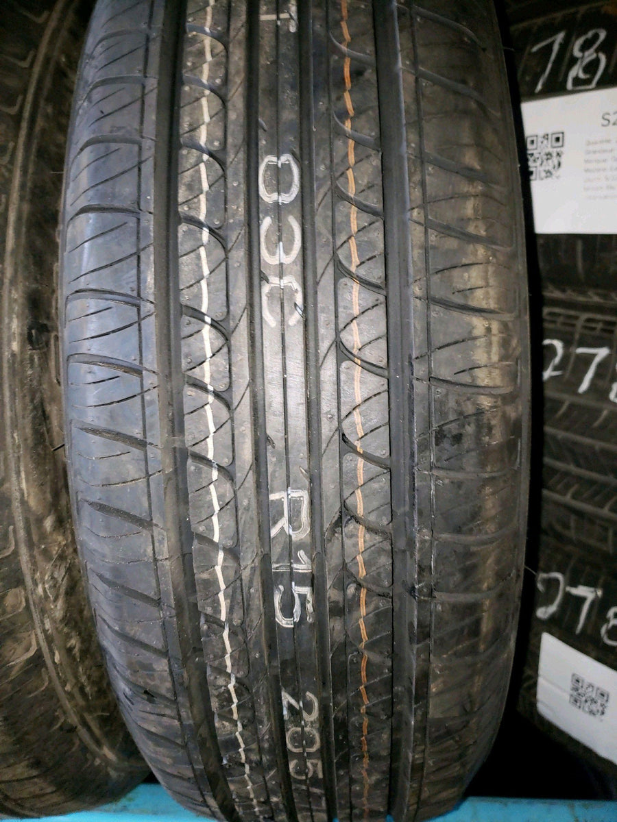 2 x P205/70R15 96T Fuzion Touring