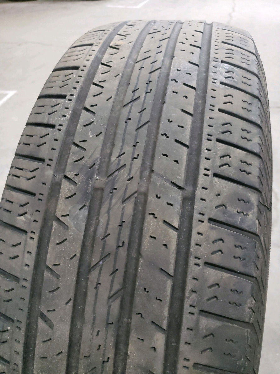 2 x P225/65R17 102H Continental CrossContact LX