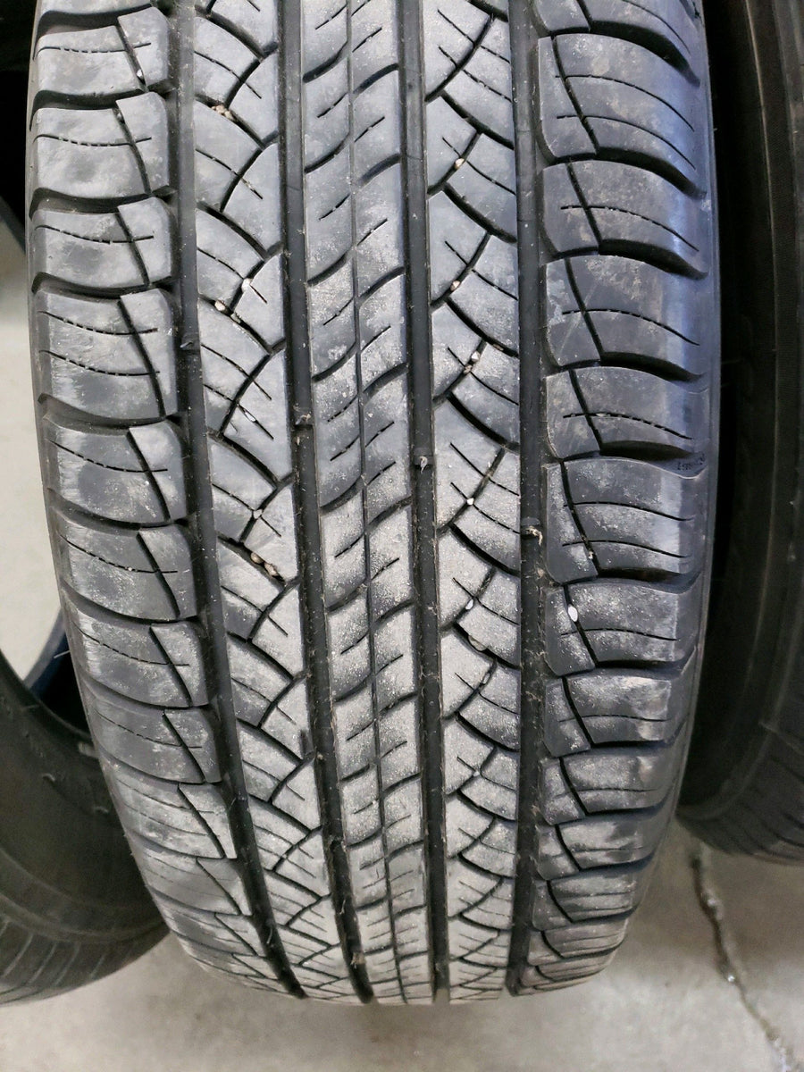 4 x P225/65R17 102H Michelin Latitude Tour HP