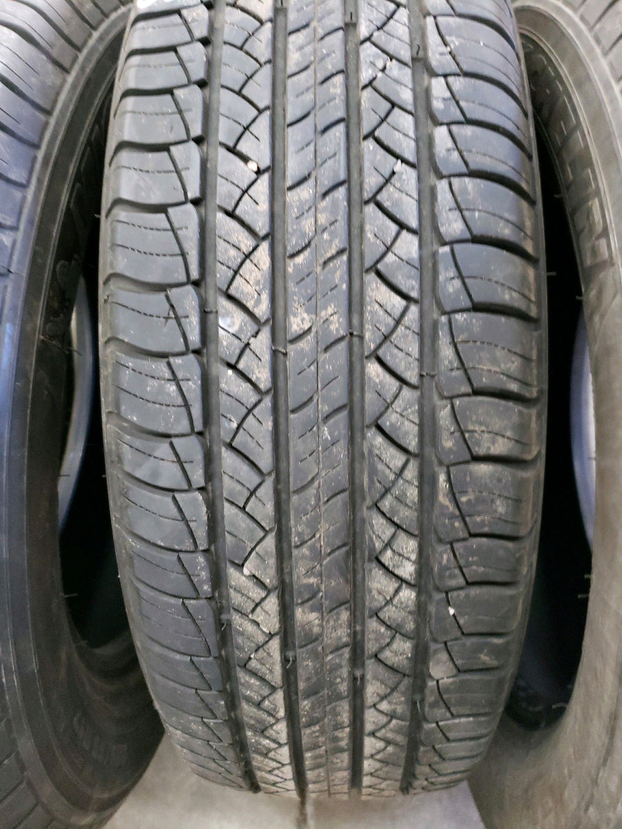 4 x P225/65R17 102H Michelin Latitude Tour HP