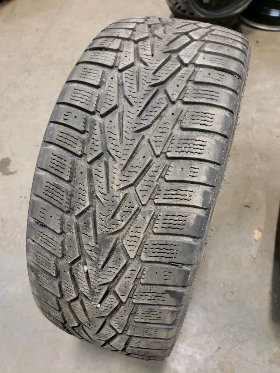 2 x P225/45R18 95T Nokian Hakkapeliitta 7