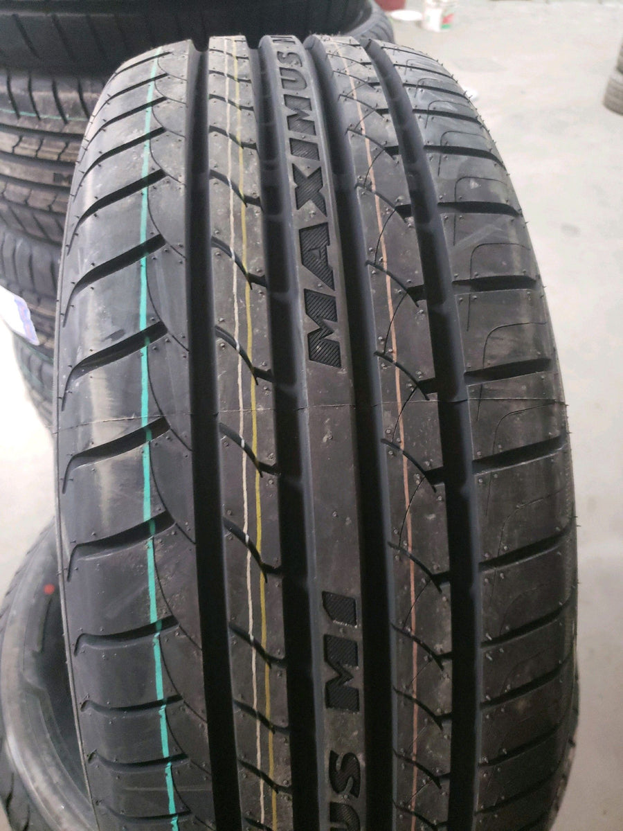 4 x P235/55R17 99H Maxtrek Maximus M1