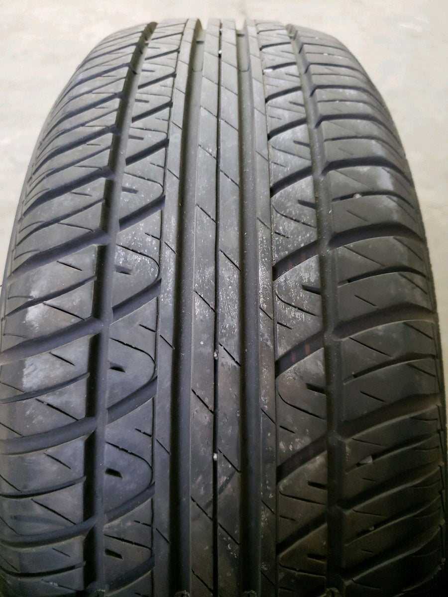 1 x P195/65R15 91T Motomaster AW II