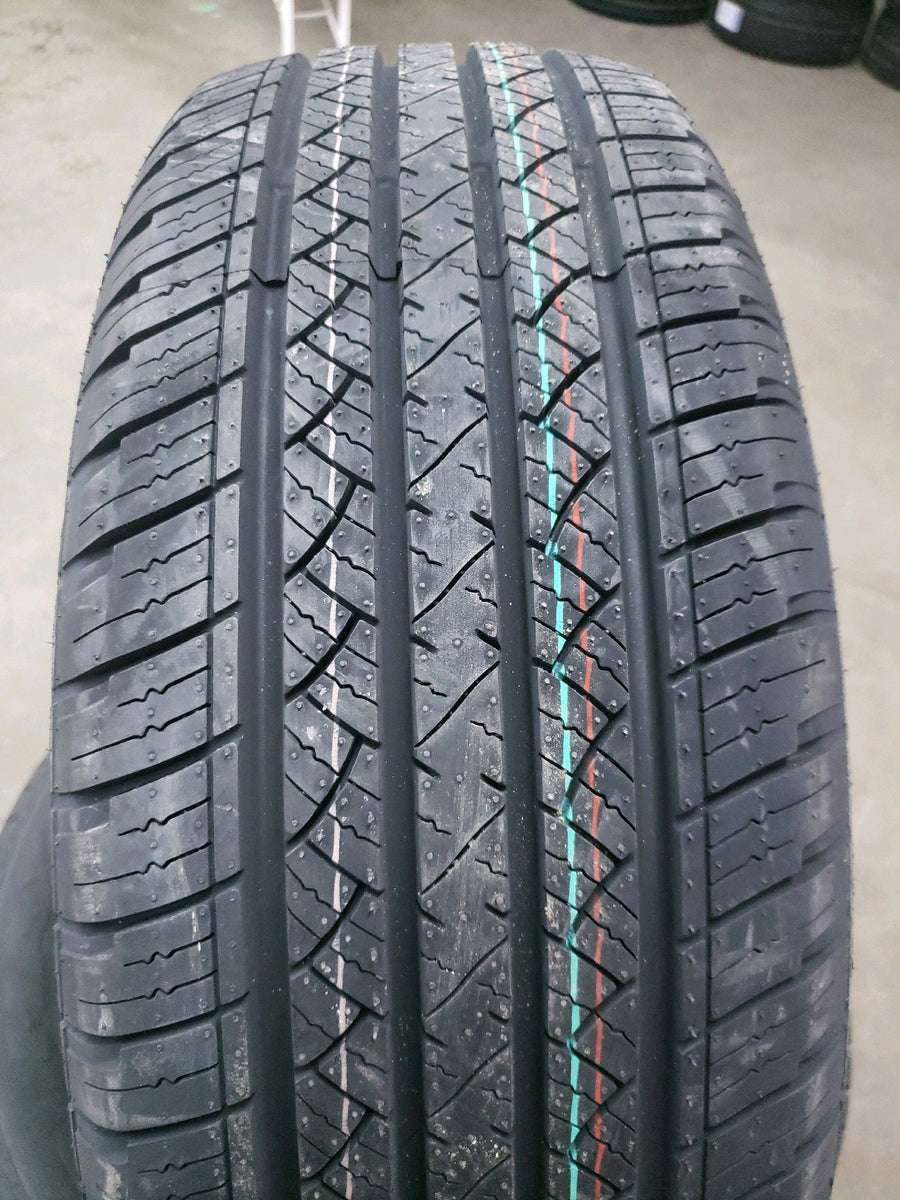 4 x P215/55R18 95H Maxtrek Sierra S6*