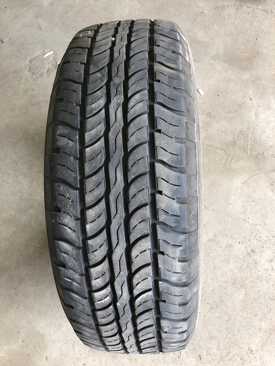 1 x P235/70R16 106T Fuzion SUV