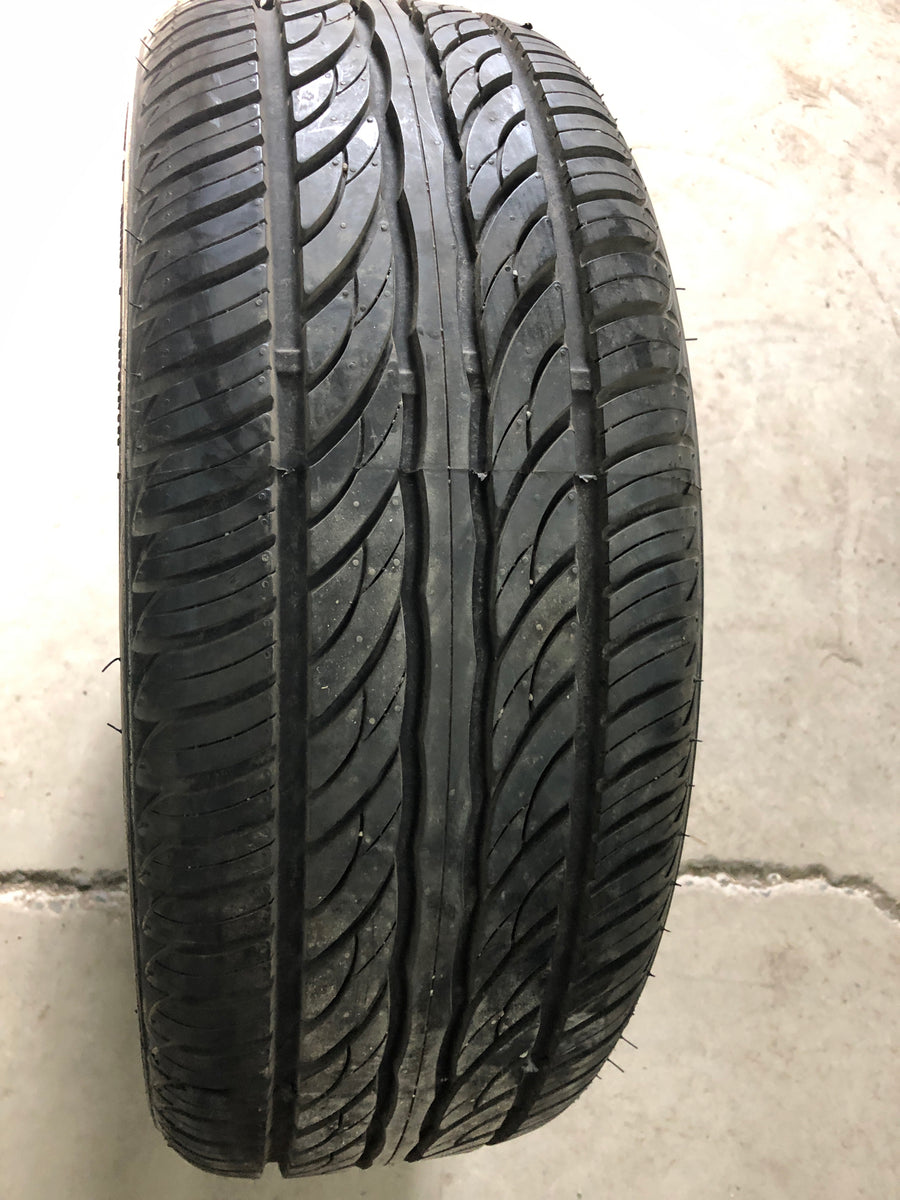 4 x P225/60R16 98H Sailun Atrezo SH402