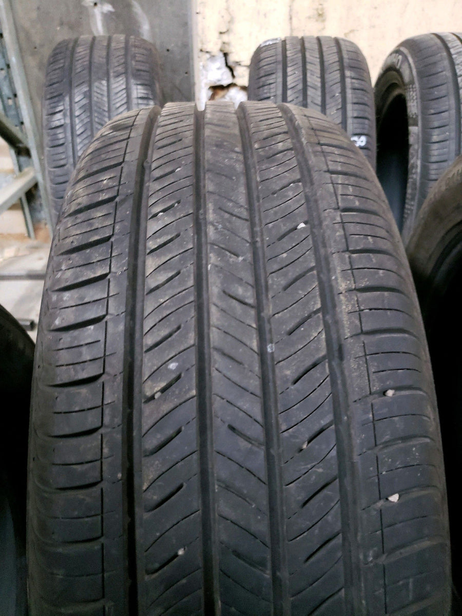 4 x P205/55R16 91H Kumho Solus TA31