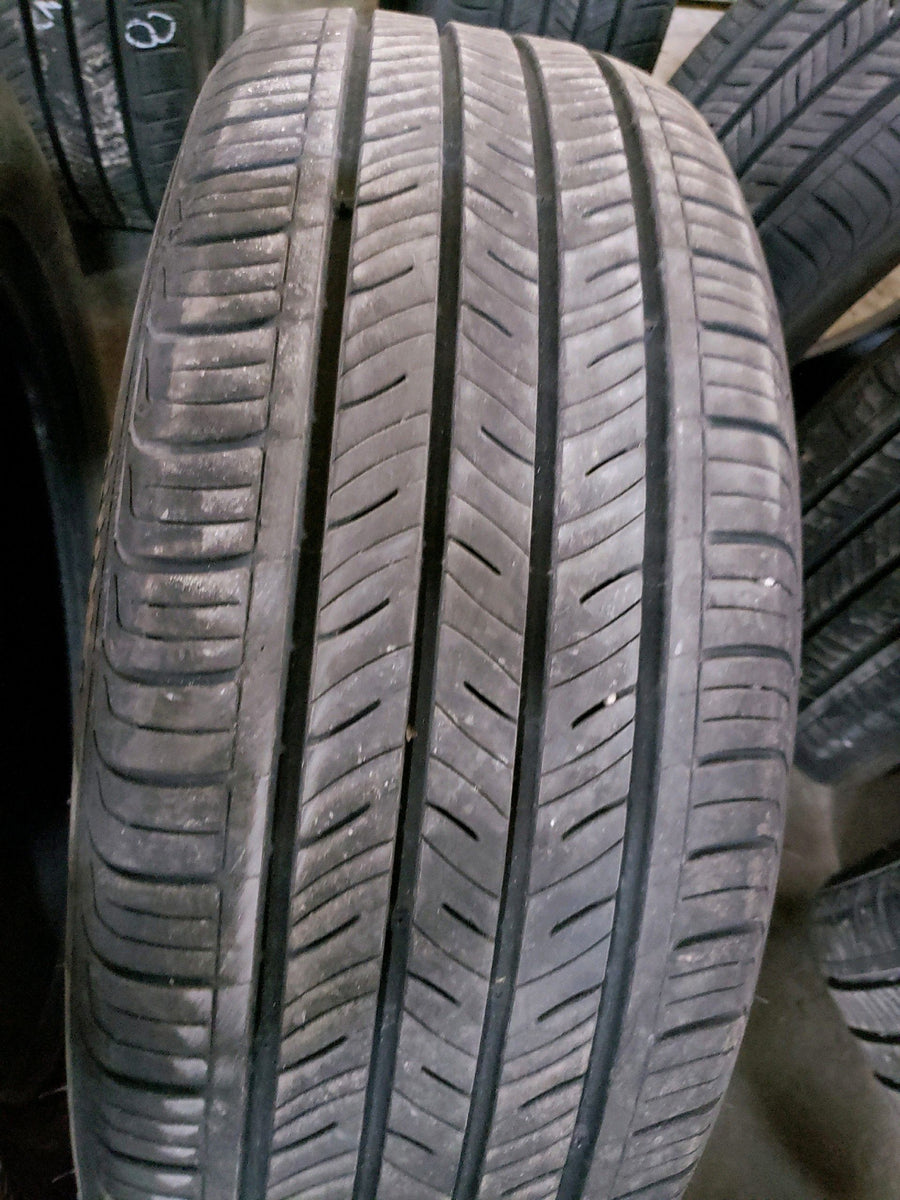 4 x P205/55R16 91H Kumho Solus TA31