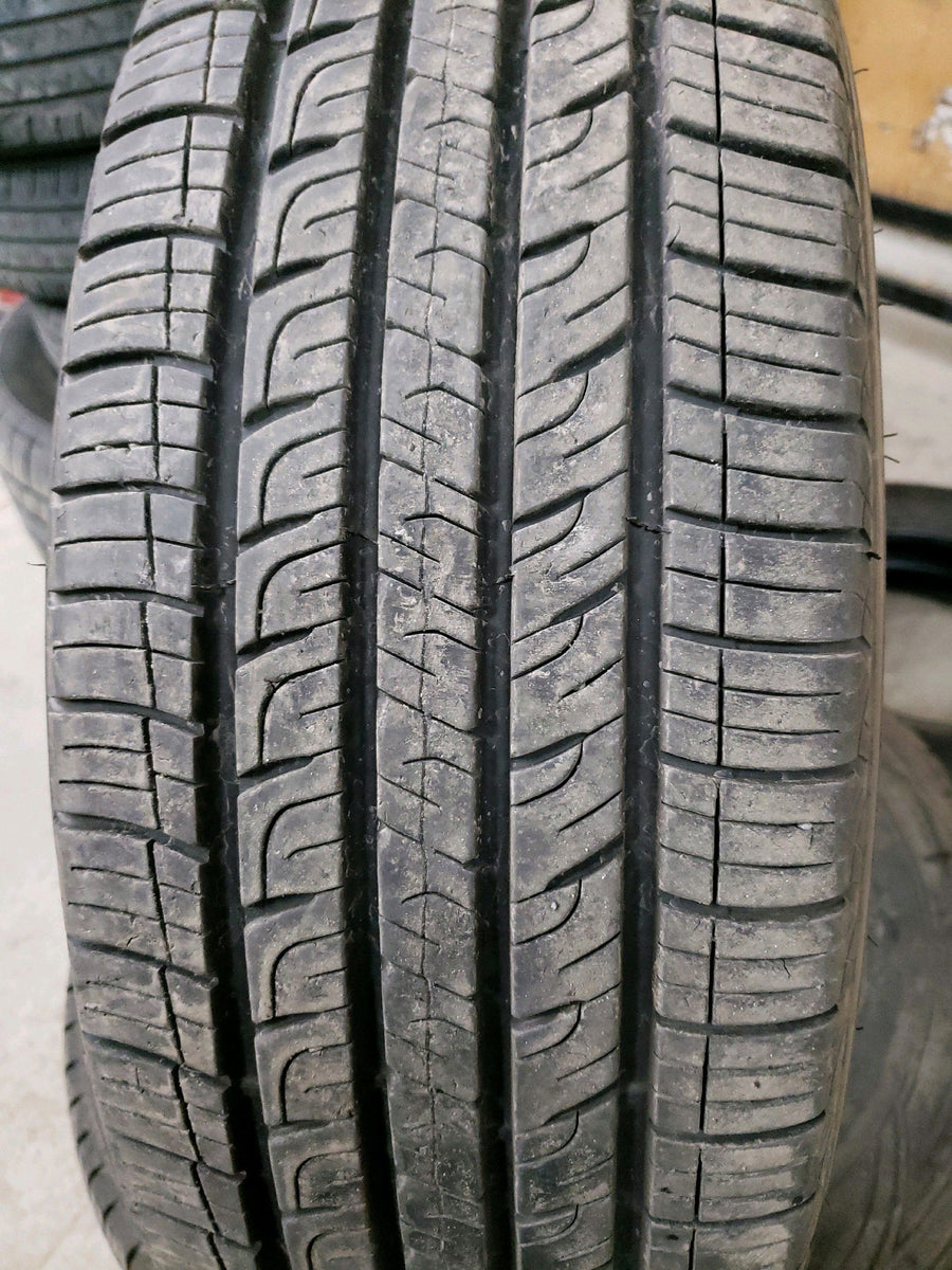 4 x 235/65R17 104T Goodyear Assurance ComforTred Touring
