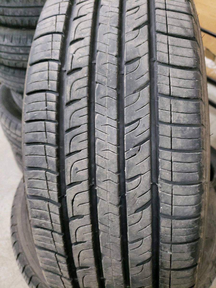 4 x 235/65R17 104T Goodyear Assurance ComforTred Touring