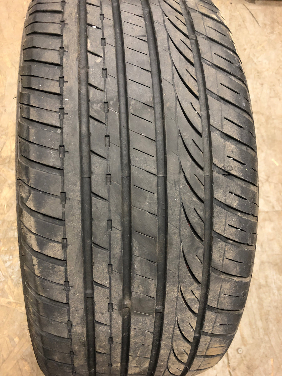 2 x P215/50R17 95W Headway Horace HU901