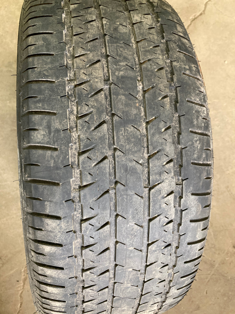 2 x P215/45R17 87W Firestone FR740