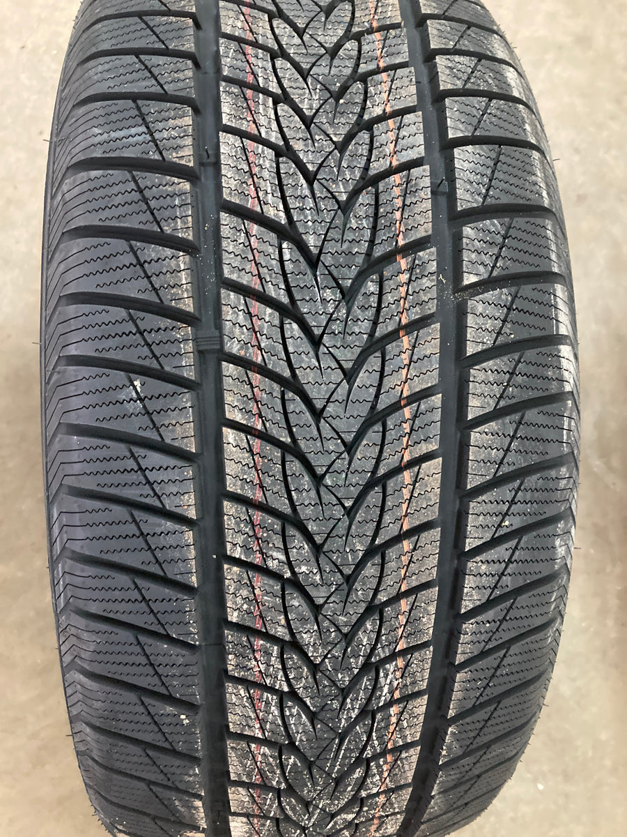 4 x P255/45R19 104V Imperial SnowDragon UHP