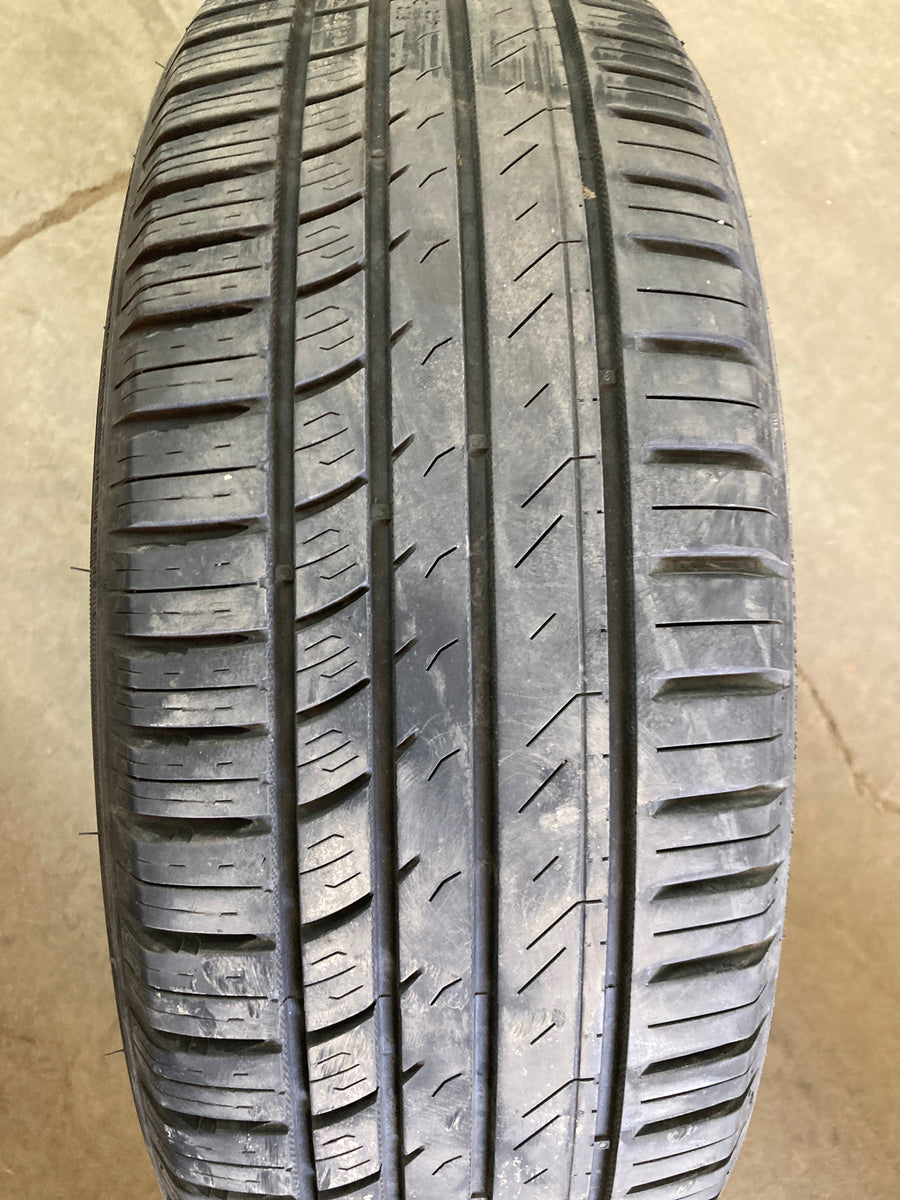 4 x P215/65R16 102T Nokian Entyre 2.0