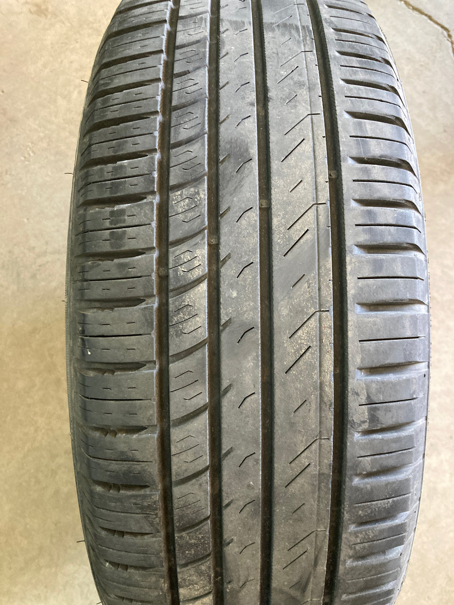 4 x P215/65R16 102T Nokian Entyre 2.0