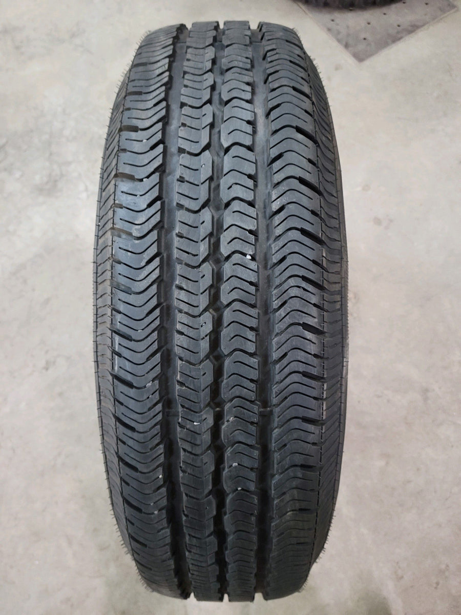 4 x P225/75R16 104S Goodyear Wrangler ST