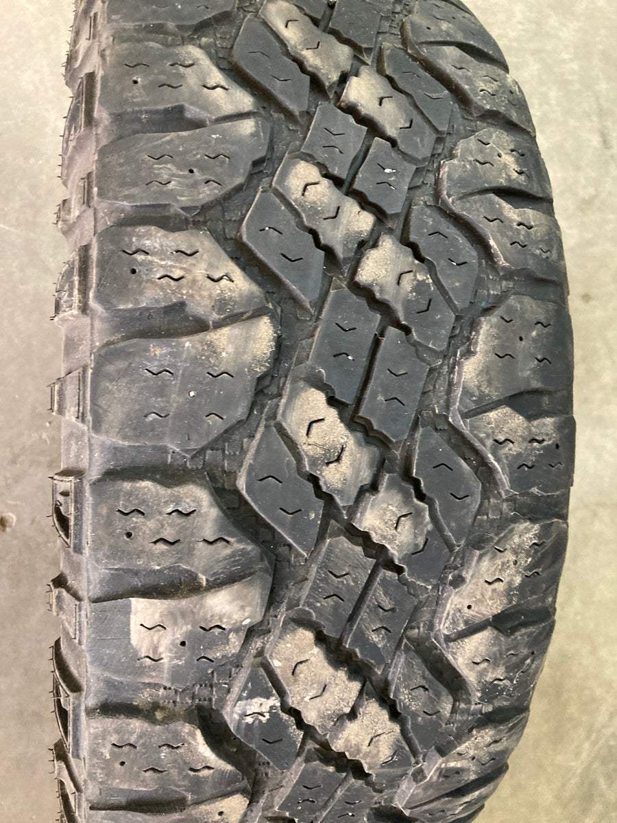 4 x LT275/65R18 123/120Q Goodyear Wrangler Duratrac