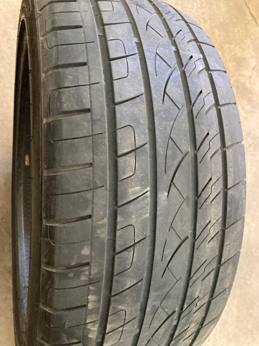 2 x P265/40R22 106V Durun M626