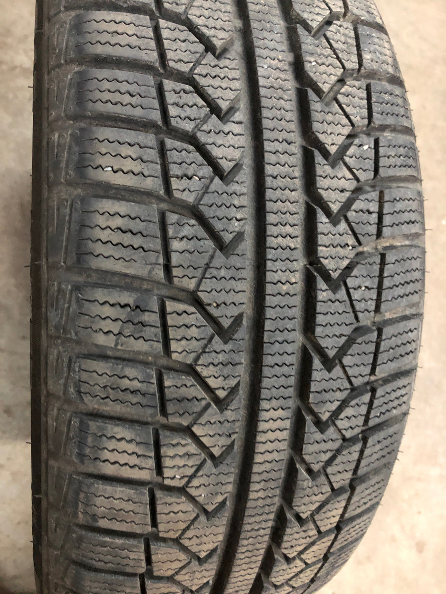 4 x P195/60R15 88H Momo North Pole W-1