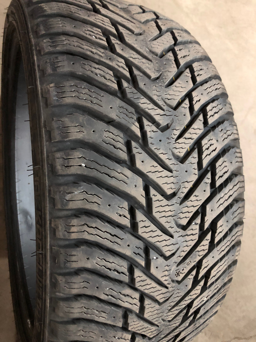 4 x P245/35R19 93T Nokian Hakkapeliitta 8