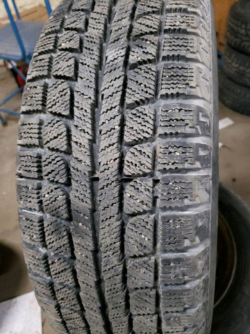 4 x P215/60R16 95T Maxtrek Trek M7