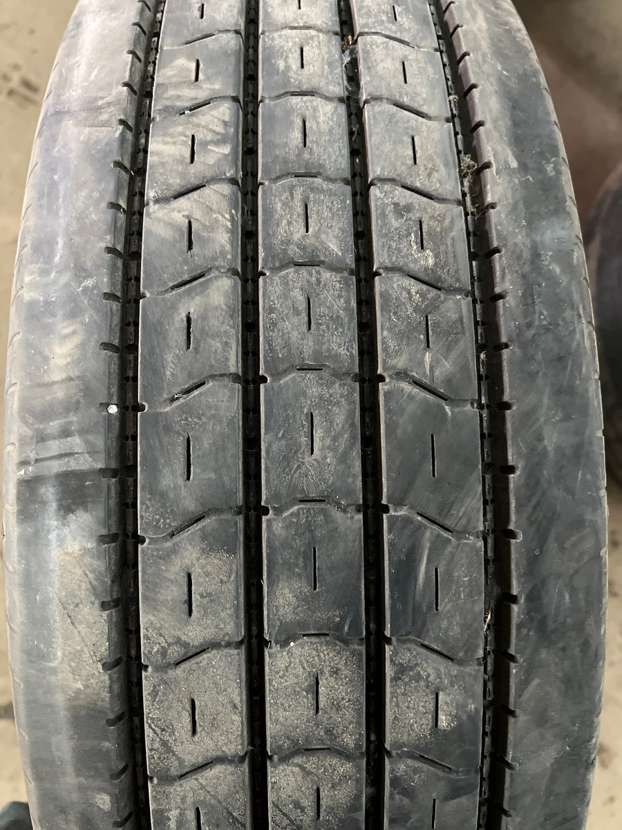 4 x LT235/85R16 126/123 Goodyear G614 RST Unisteel