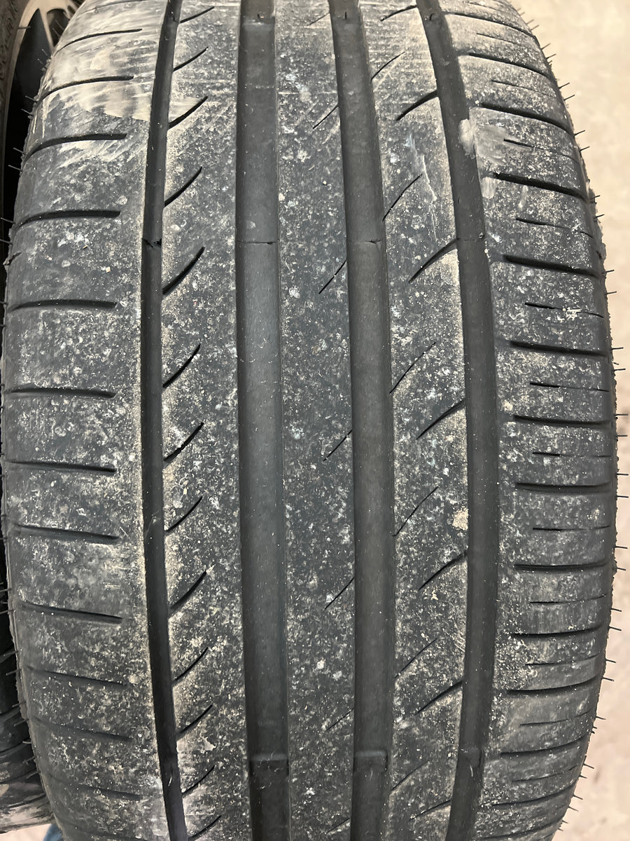 4 x P235/35R19 91Y Rotalla Setula S-Race RU01