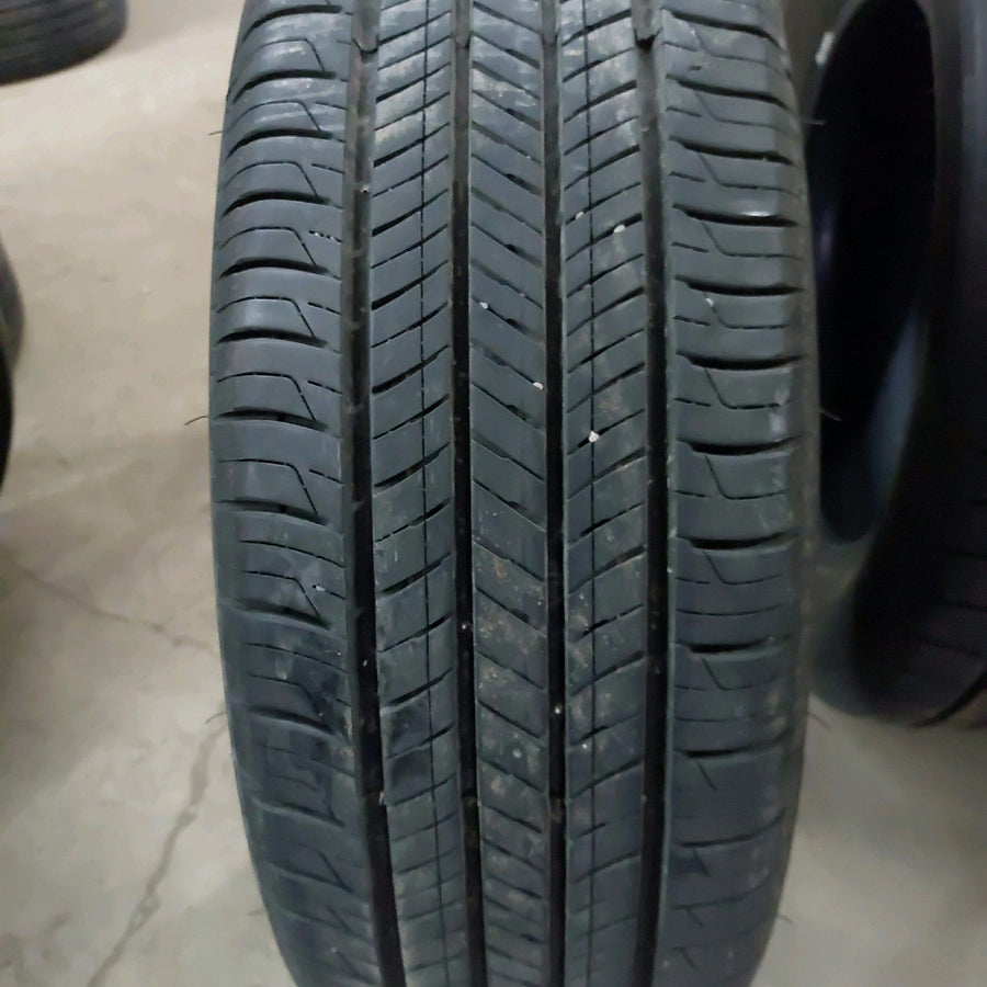 4 x P205/65R16  Hankook Kinergy GT