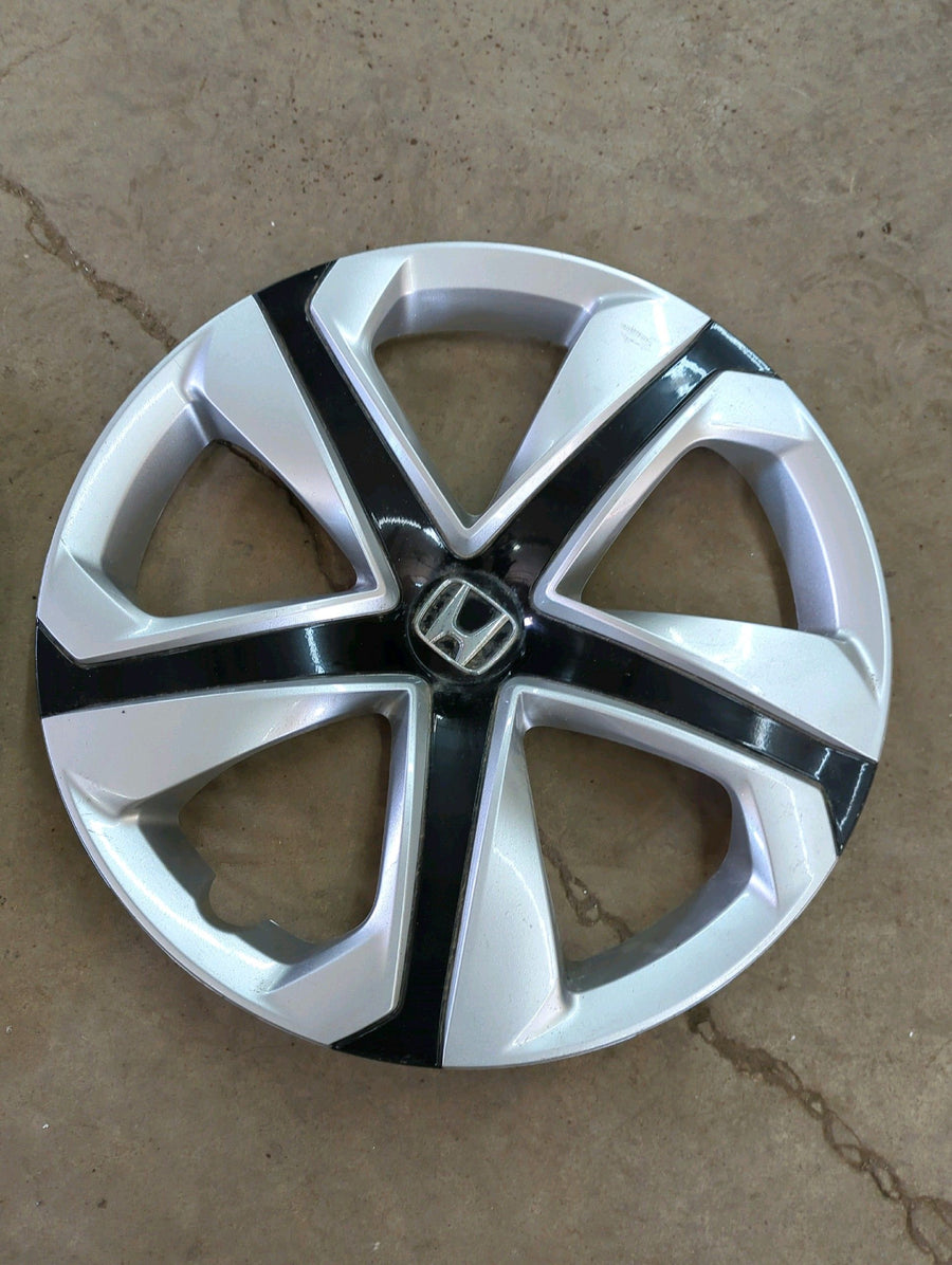 4 x 99/0R17  Enjoliveur Honda