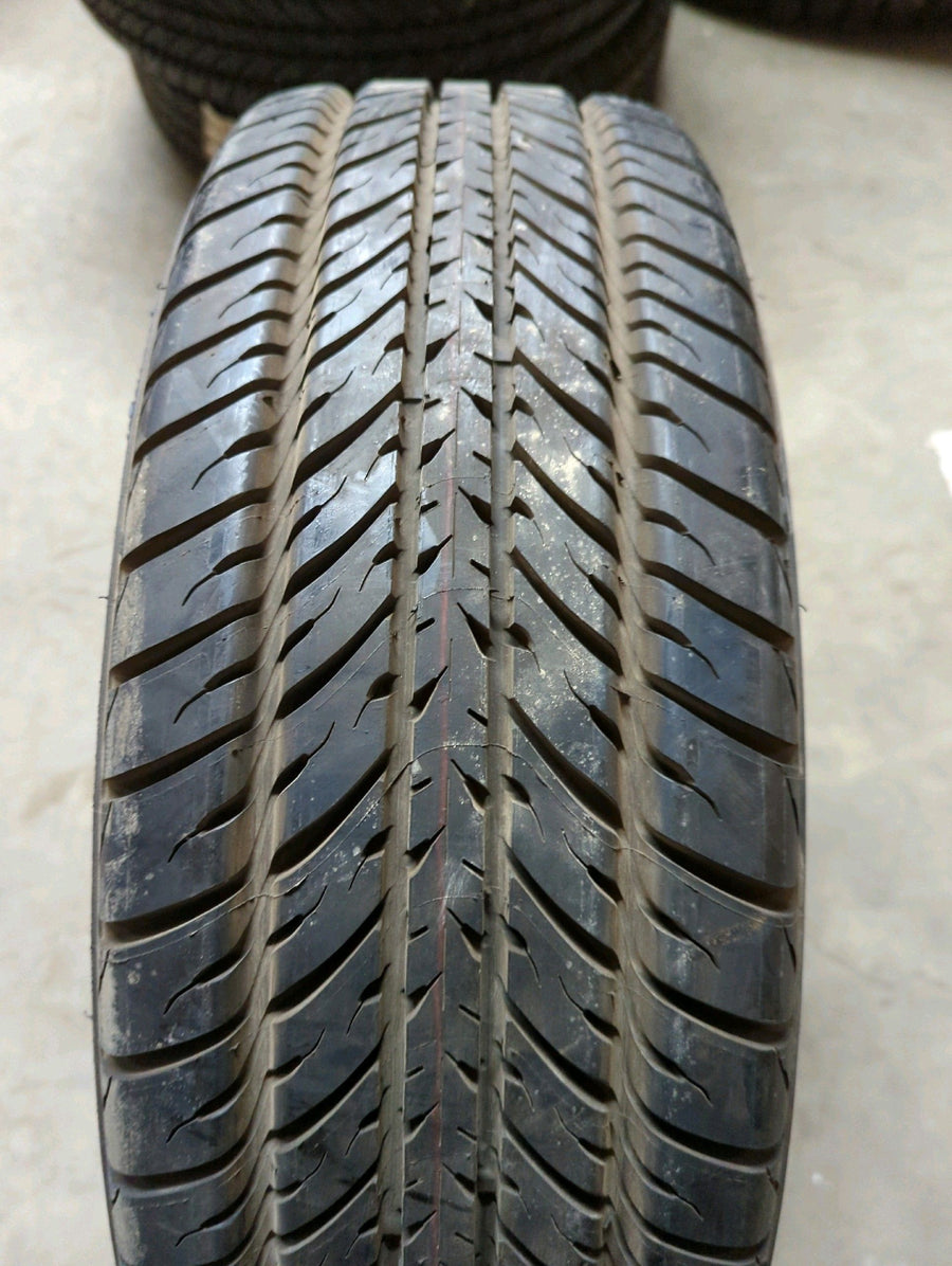 4 x P205/70R14 93T Goodyear Aquatred 3