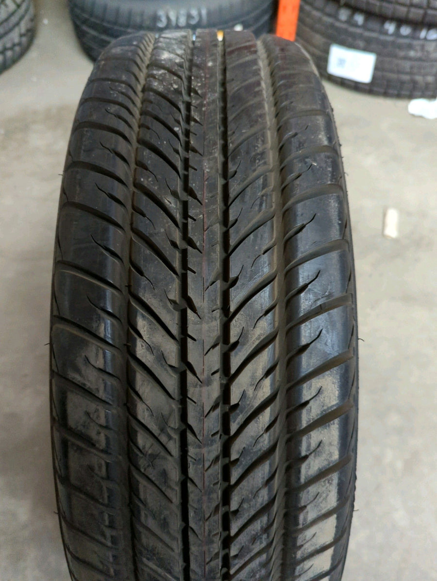4 x P205/70R14 93T Goodyear Aquatred 3