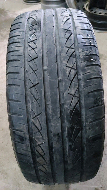 1 x P225/50R18 95W GT Radial Champiro UHP A/S