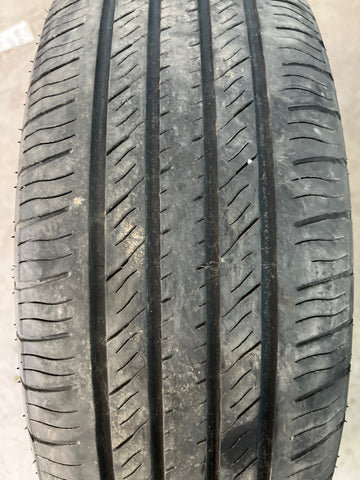 2 x P225/65R17 102H GT Radial Champiro Touring A/S