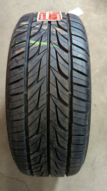 1 x P215/55R17 94V Bridgestone Potenza G019 Grid