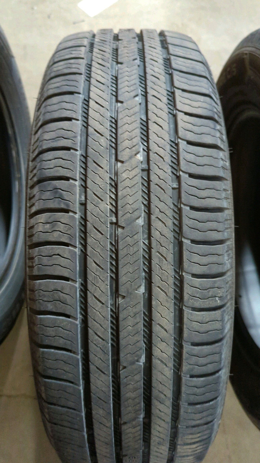 4 x P225/65R17 102H Nokian Entyre C/S
