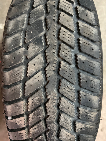 4 x P215/65R16 98T WeatherMaxx Artic Winter WS321