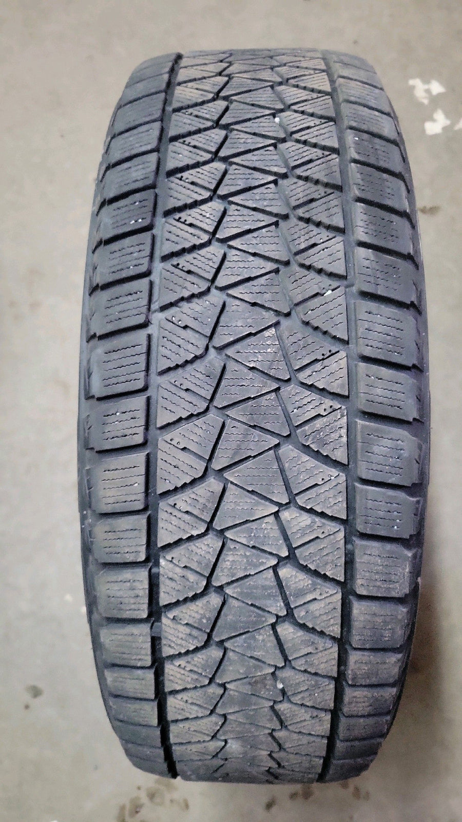 4 x 225/65R17 102S Bridgestone Blizzak DM-V2