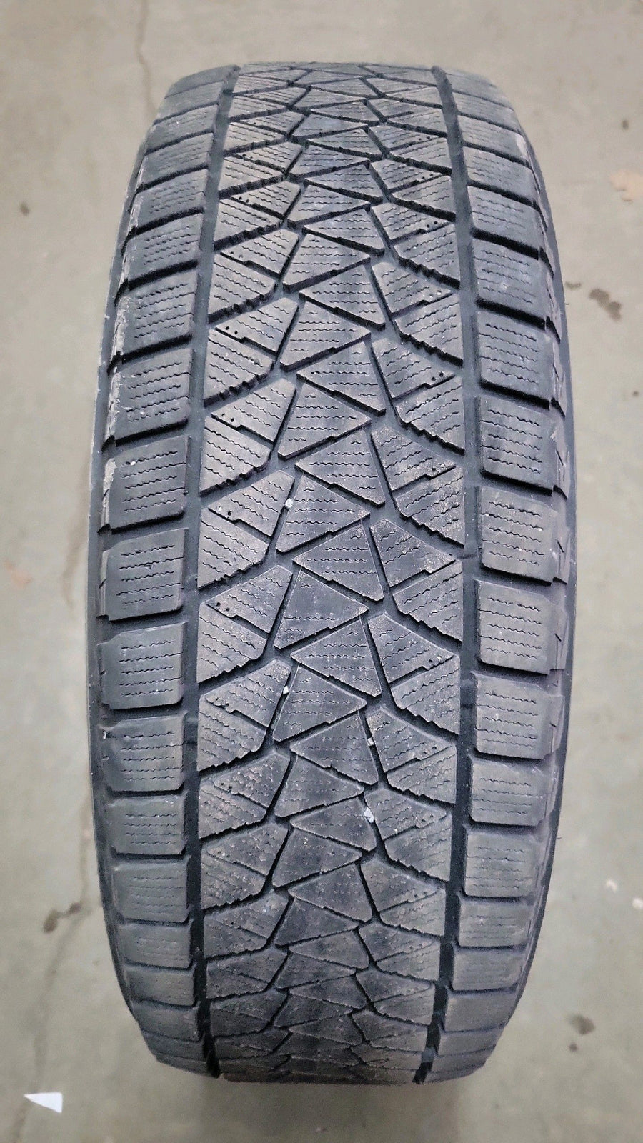 4 x 225/65R17 102S Bridgestone Blizzak DM-V2