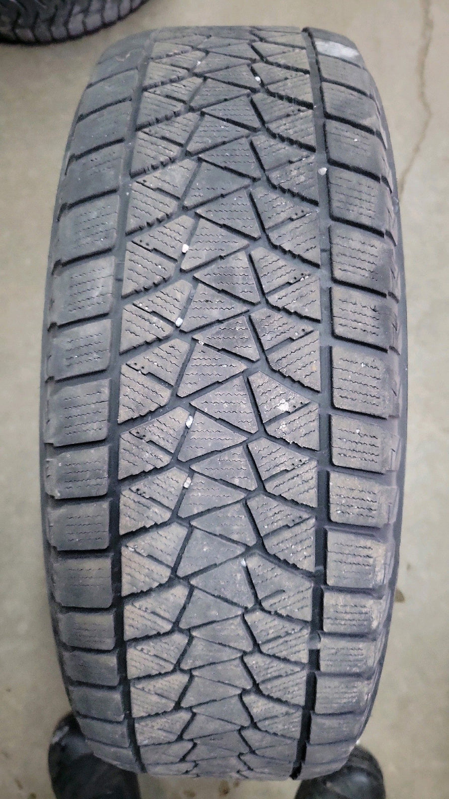 4 x 225/65R17 102S Bridgestone Blizzak DM-V2