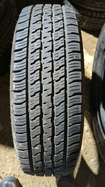 4 x P215/65R17 99S Falken Wildpeak H/T01A2