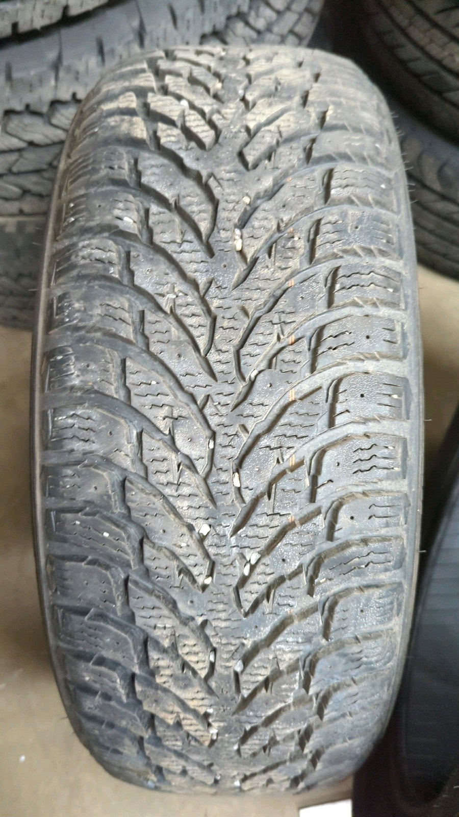 4 x P205/50R17 93T Nokian Hakkapeliitta 9