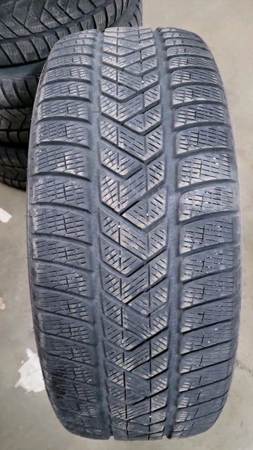 4 x P235/60R18 103H Pirelli Scorpion Winter