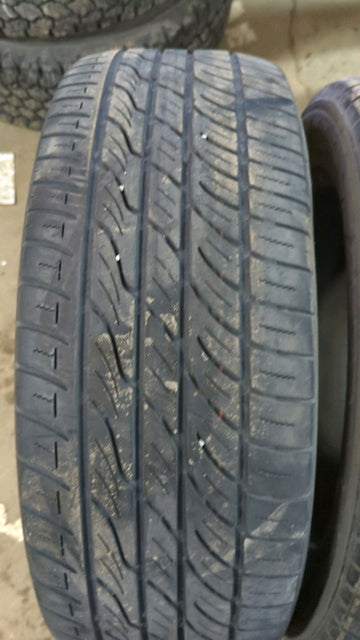 2 x P235/55R18 100V Toyo Versado CUV