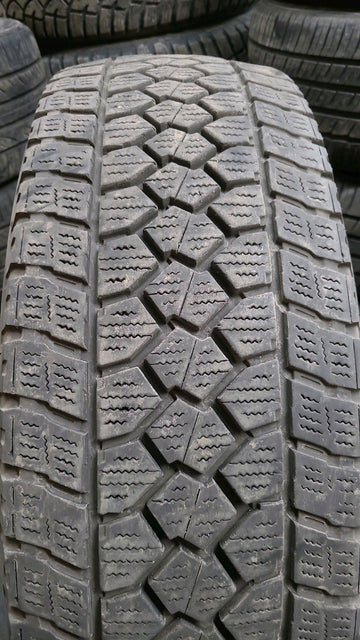 1 x LT265/70R17 121/118Q Toyo Open Country WLT1