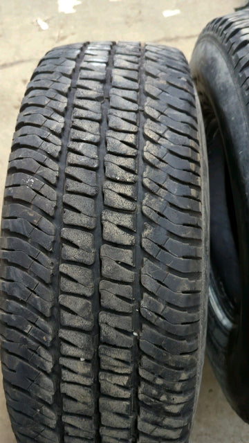 2 x LT265/75R16 123/120R Michelin LTX A/T2