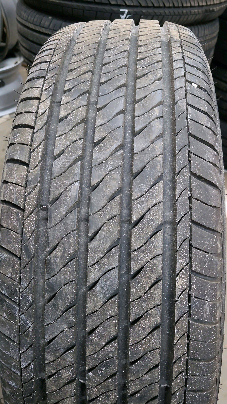 4 x P205/65R16 95H Firestone FT140