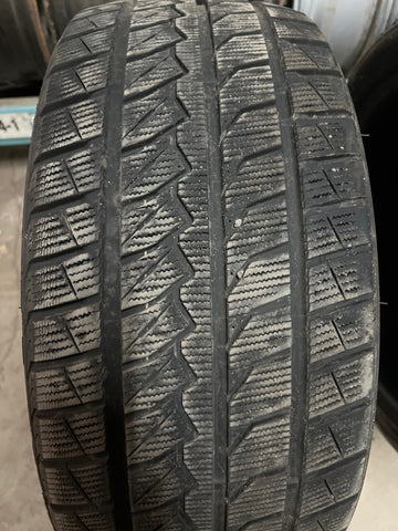 2 x P245/45R19 102V Farroad FRD79