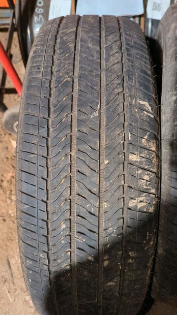 2 x P255/65R18 111T Bridgestone Alenza A/S 02