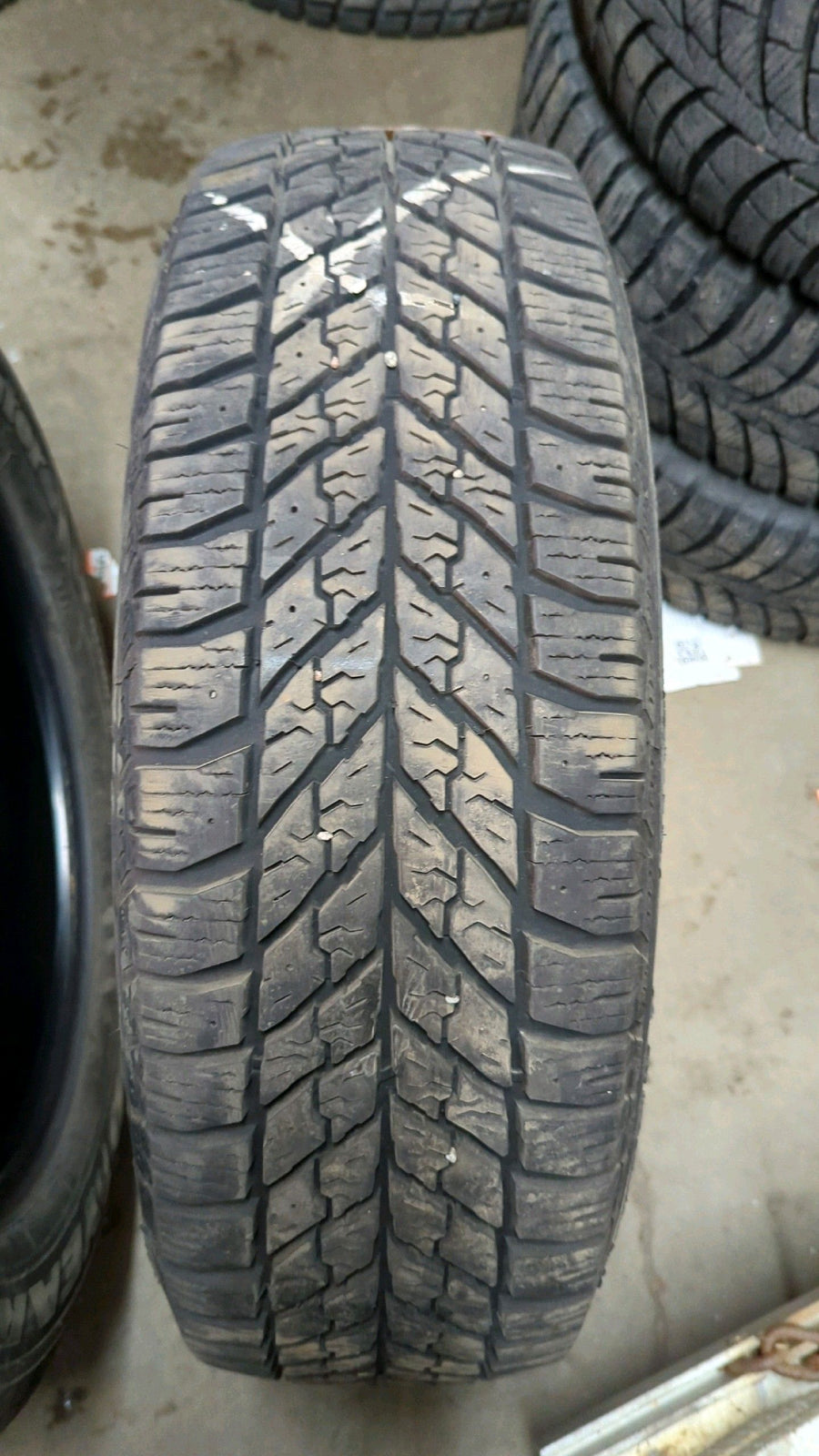 4 x P225/60R17 99T Goodyear Ultra Grip Winter